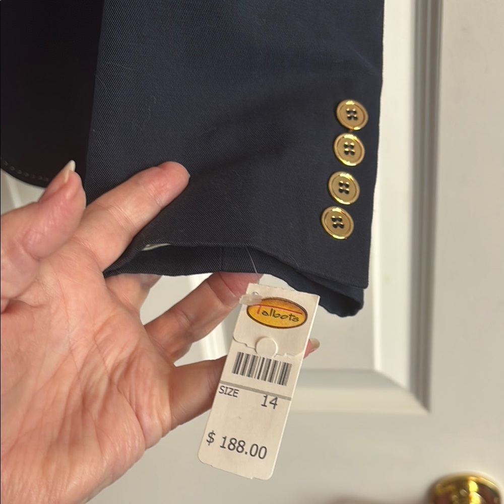 NWT Talbots Navy Blazer with Gold Buttons - Picture 4 of 8